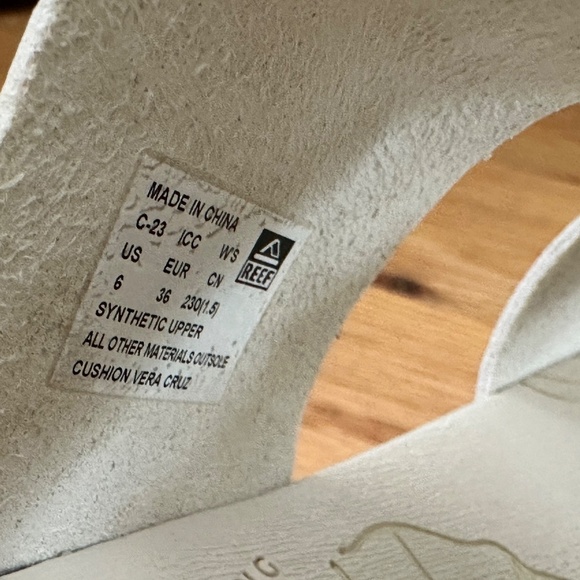 REEF Cushion Vera Cruz Sandal - White - Size 6 - Picture 8 of 8